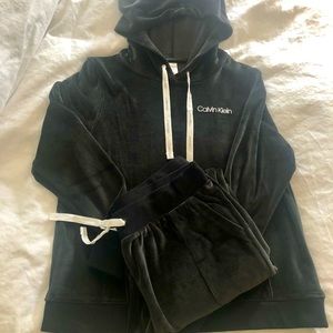 Calvin Klein Velour Jogger Set
